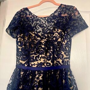 Size 6 navy lace gown-brand new never worn before.